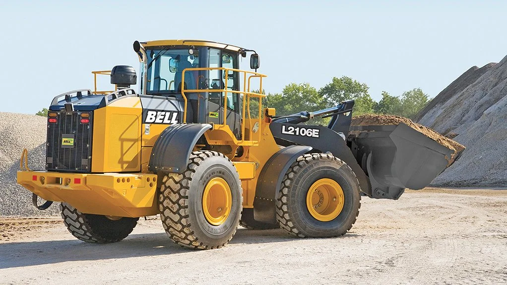 Bell L2106E wheel loader, heavy equipment available for hire